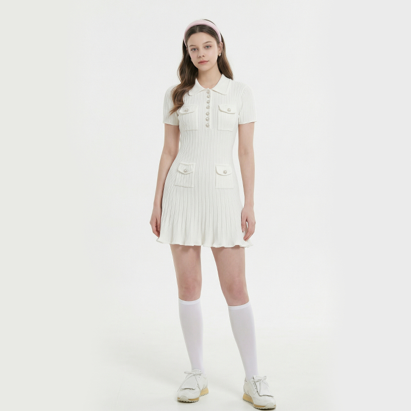 パールボタン襟付きリブニットワンピース - 画像 (2)